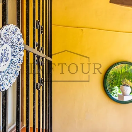 Marisol Park 5 Inftour Apartment